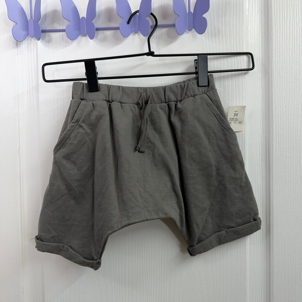 NEW Pink Floyd The Wall gray toddler unisex pull‎ on cuffed casual shorts 3T